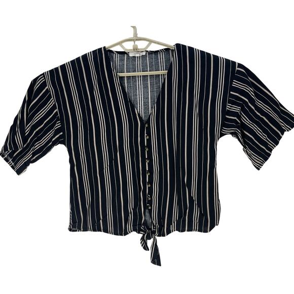 Maurices Womens Top Size M Black Gray Striped Button Tie Front Boho Hippie - Picture 2 of 7